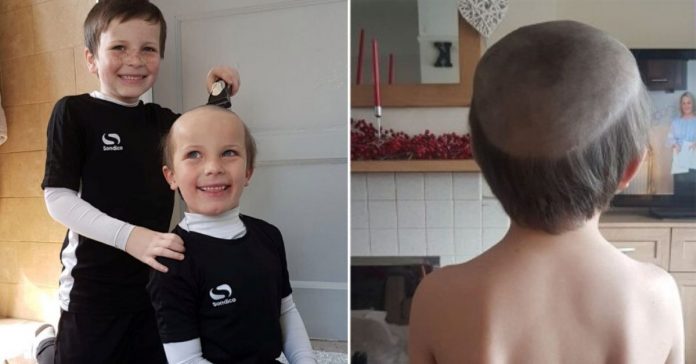Menino de 5 anos pede a irmão para cortar o seu cabelo “como de um vovô”
