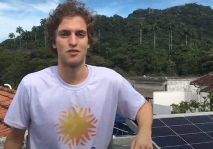 Brasileiro é finalista de prêmio com projeto de energia solar para favelas