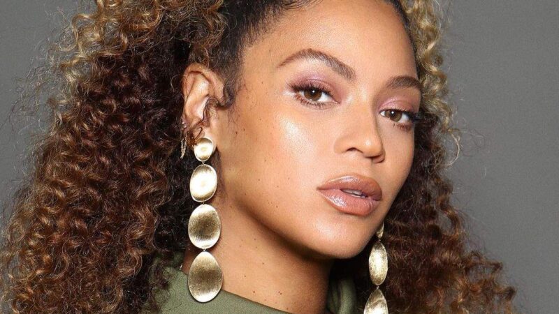 VÍDEO | Beyoncé posta vídeo homenageando fã de 13 anos que faleceu de câncer cerebral