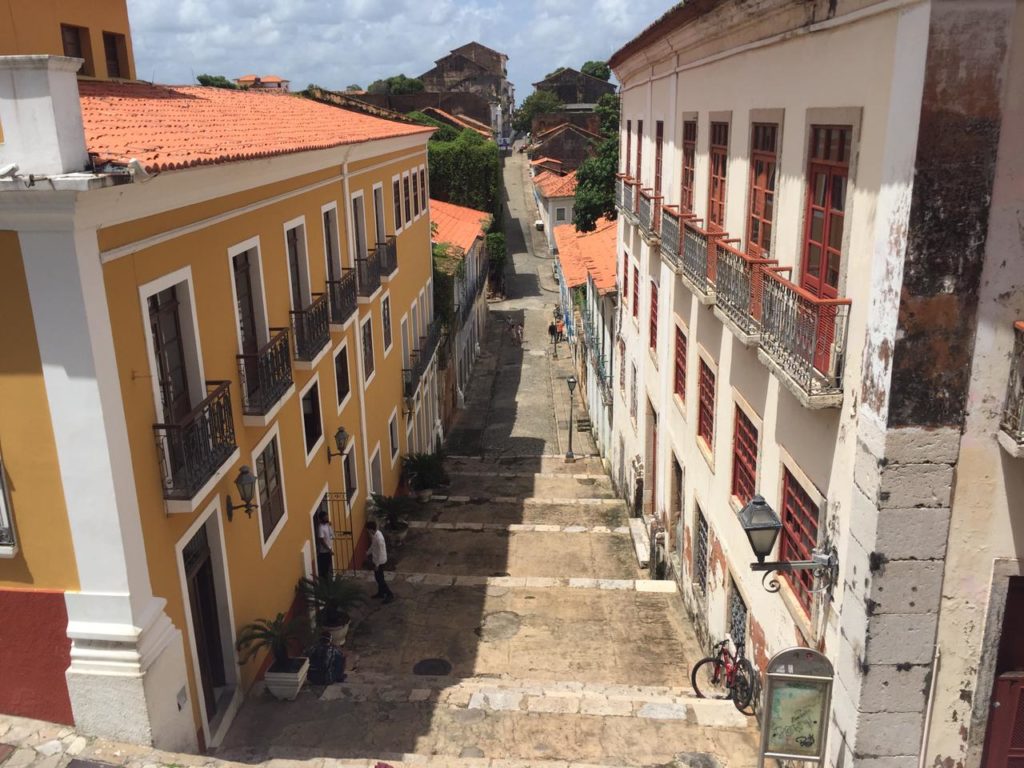 Conheça a Rua do Giz, eleita a sexta rua mais bonita do Brasil pela Casa Vogue