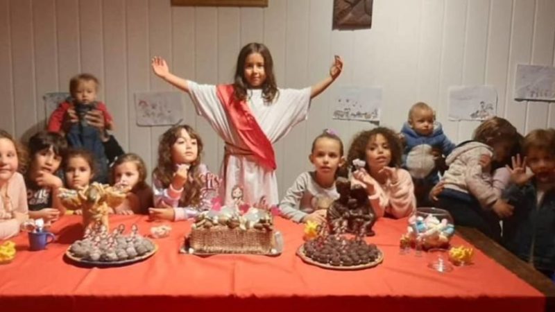 Menina faz sucesso com festa de aniversário com tema Jesus